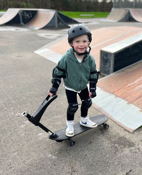 Learning to skateboard has never been... - Ookkie Skateboards Sk8er Boi, Kids Skateboarding, Skateboarding, Skateboard, Toys