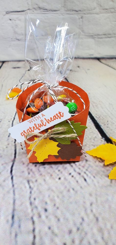 Thanksgiving Fry Treat Boxes, Fall Treat Boxes, Thanksgiving Party Favors, Thanksgiving Table Decor. - Etsy Canada Thanksgiving Favors Cricut, Thanksgiving Favors Ideas, Thanksgiving Classmate Gifts, Thanksgiving Treat Bag Ideas, Thanksgiving Small Gifts, Thanksgiving Table Treats, Fall Favors Diy, Thanksgiving Party Favors For Kids, Thanksgiving Party Favors Diy