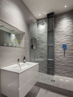 Bathroom Tile Idea - Install 3D Tiles To Add Texture To Your Bathroom White Tile Shower, Grey Bathroom Tiles, Small Bathroom Sinks, Shower Wall Tile, Bathroom Shower Walls, Exterior Inspiration, Tile Layout, White Bathroom Tiles, Tile Trends