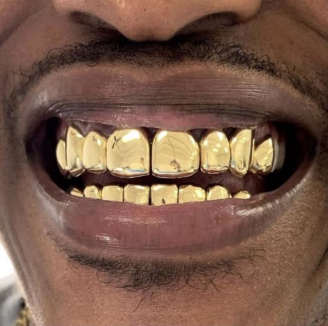 Gold Teeth Grills, Pretty Teeth, Dental Jewelry, Grillz Teeth, Facial Routine Skincare, Gold Grill, Japanese Song, Facial Routines, Gold Grillz