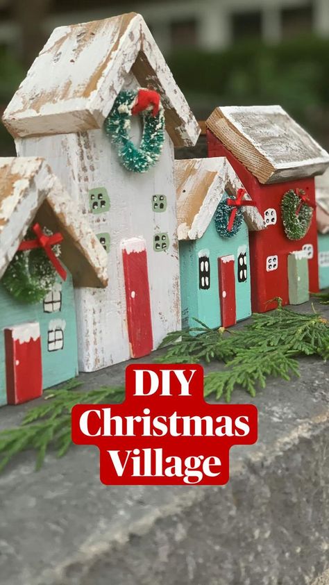 Art Projects Aesthetic, Aesthetic Paper Crafts, Projects Aesthetic, Aesthetic Paper, Halloween Art Projects, Village Christmas, Diy Christmas Village, Frog Frog, Handmade Christmas Crafts