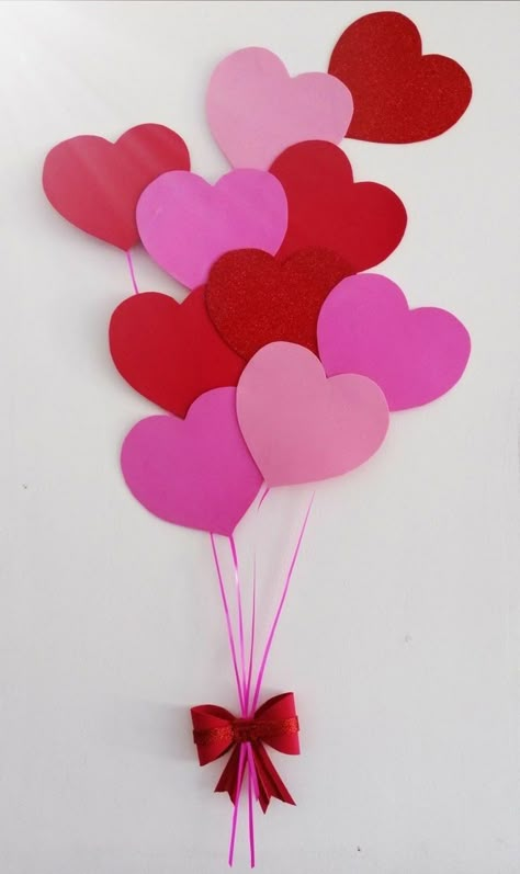 Valentines Door Decorations Classroom, Valentines Day Office, Valentine Door Decorations, Crafts For Kids Paper, Diy Valentine's Day Decorations, Diy Valentines Decorations, Valentine Crafts For Kids, 강아지 그림, Diy Crafts Paper Flowers