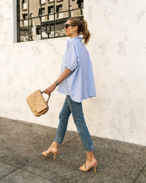 Blue Striped Shirt Outfit, Striped Shirt Outfit, Outfits With Striped Shirts, Oversized Shirt Outfit, Outfits Con Camisa, Shirt Outfit Summer, Blue Shirt Women, Oversized Striped Shirt, Spring Love