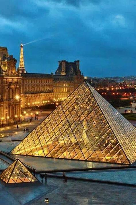 The Louvre Museum, Paris, France Prancis Paris, Paris Jackson, Voyage Europe, Louvre Paris, Louvre Museum, Paris Photo, Visit Paris, Gdansk, Paris Saint-germain