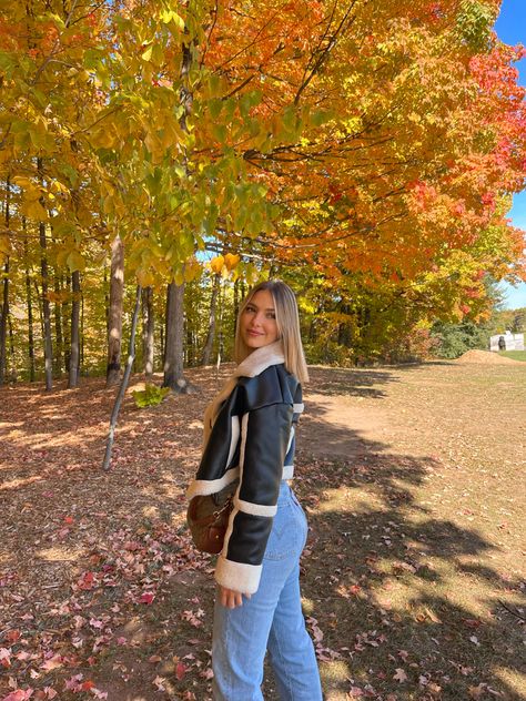 Fall jacket, black leather jacker, winter coat, fall outfit, ootd, levis jeans, my favorite levis, denim, autumn Ootd Levis, Coat Fall Outfit, Levis Denim, Fall Jackets, Fall Outfit, Levis Jeans, Winter Coat, Fall Outfits, Open Shoulder Tops