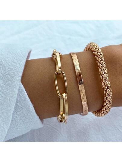 The Bangles, Snake Chain Bracelets, Punk Jewelry, Estilo Punk, Gold Bracelets, Jewelry Lookbook, Hand Chain, Layered Bracelets, Colorful Bracelets