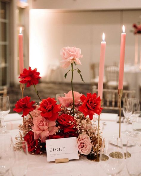 Red Candle Centerpieces, Candleabra Wedding, Burgundy Candles, Red Roses Centerpieces, Burgundy Wedding Centerpieces, Gold Candlesticks, Pink Wedding Centerpieces, Red Centerpieces, Pink Centerpieces