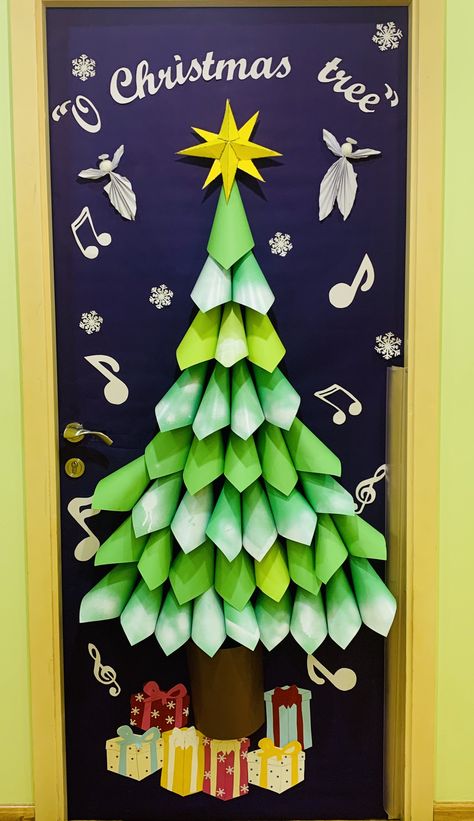 O Christmas Tree Door Decoration, 3d Christmas Bulletin Board Ideas, Diy Bulletin Board Christmas Tree, Christmas Tree Boards Bulletin, Christmas Tree For Classroom Door, Christmas Decor Ideas Bulletin Board, Paper Christmas Trees For Classroom Wall, Christmas Tree Out Of Construction Paper, Classroom Wall Christmas Tree