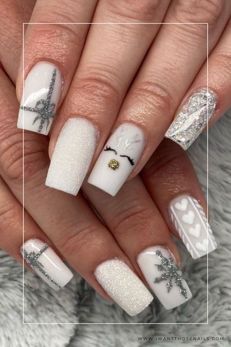 cute white christmas nails Christmas Manicure Ideas, White Christmas Nail Designs, White Christmas Nails, Amazing Nail Art Designs, Holiday Nails Winter, Christmas Manicure, Milky Nails, Cute Christmas Nails, Christmas Gel Nails