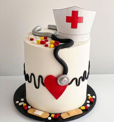 Nurse Birthday Cake Ideas, Nurses Cakes Ideas, Nursing Cake Ideas, Nurse Cake Ideas Simple, Cake For Nurse, Nurse Cake Ideas, Nurse Theme Cake, Nurse Birthday Cake, Doctor Theme Cake