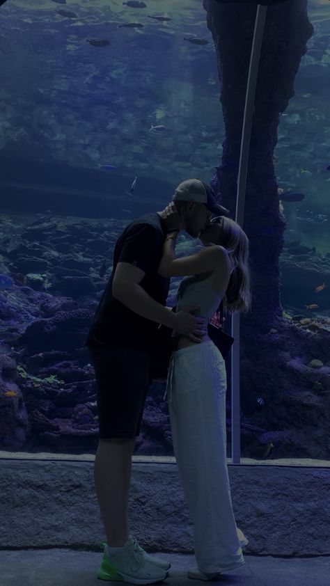 Aquarium Date Outfit, Aquarium Date, Alphabet Dating, Aquarium Pictures, Date Outfit, Date Outfits, Dates, Alphabet