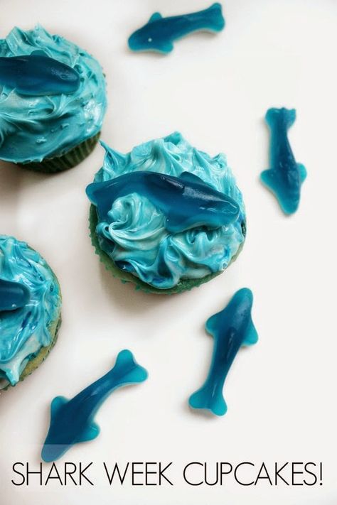 Birthday Cupcakes Design, Shark Week Recipes, Shark Cupcakes, Cupcakes Design, Shark Week Party, Shark Themed Birthday Party, Shark Cake, Shark Birthday Party, Cupcake Designs