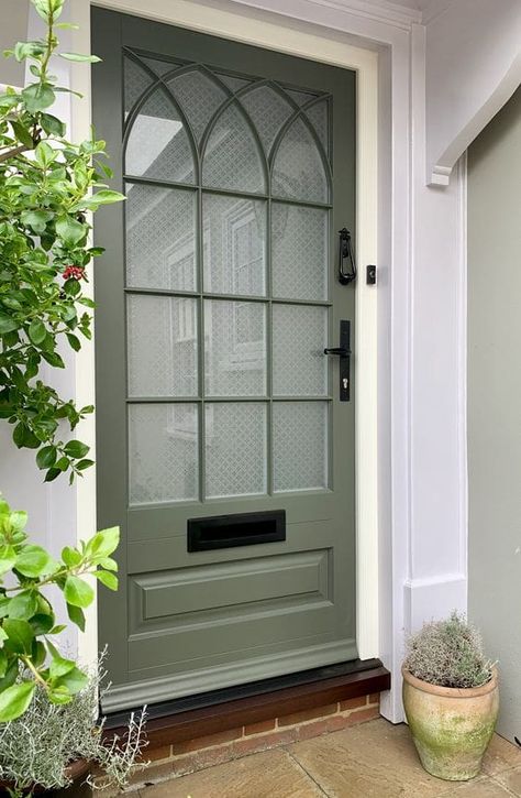 24 Green Front Door Paint Color Ideas 58 24 Green Front Door Paint Color Ideas Olive Green Front Door Colors, Grey House Door Color Ideas, Olive Green Front Door, Olive Front Door, Door Paint Color Ideas, Cape Exterior, Lake Patio, House Doors Colors, Exterior Front Door Colors