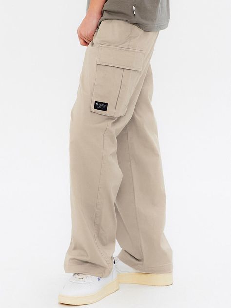 Beige Cargo Pants Outfit Men, Beige Cargo Pants Outfit, Wide Cargo Pants, Cargo Pants Outfit Men, Beige Cargo Pants, Beige Cargo, Pants Outfit Men, Cargo Pants Outfit, Logo Label