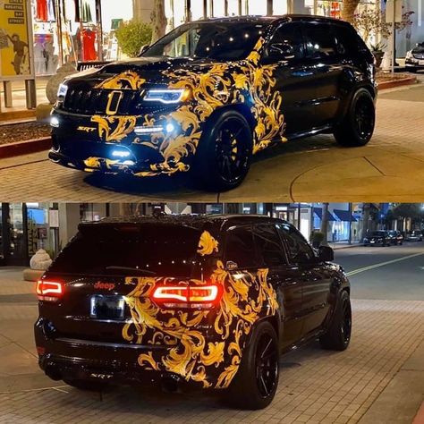 Fast & Flashy Whipz on Instagram: “Versace Inspired Print on the side of this Murdered out SRT Jeep Grand Cherokee  #fastandflashywhipz #fastandflashywhipzgang🤘🏾…” Srt Jeep, Dodge Challenger Black, Cool Car Backgrounds, Car Man Cave, Jeep Grand Cherokee Srt, Datsun Car, Dream Cars Mercedes, Black Jeep, Car Backgrounds