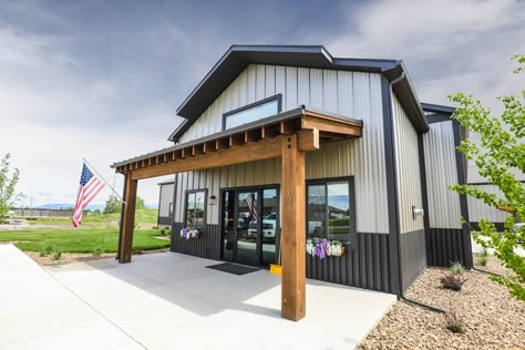 Metal Building Examples - Residential & Commercial Clinic Building, Pole Barn Houses, Metal Pole Barns, Carport Modern, Metal Shop Building, Metal Building Designs, Steel Building Homes, Metal Barn Homes, Barn Houses