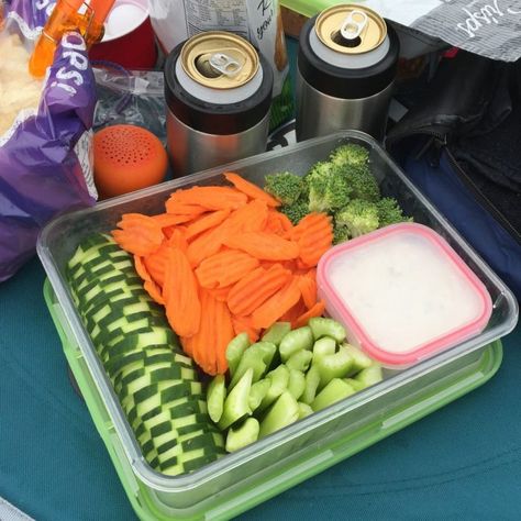 Healthy Tailgating Food to Make Ahead & Easily Reheat (or Enjoy Cold | Tailgate Wife Softball Tailgate Food, Soccer Tailgate Food, Tailgate Food No Refrigeration, Softball Tournament Food Ideas, Rv Tailgating Ideas, How To Keep Food Warm At Tailgate, Easy Cold Tailgate Food, Easy Tailgate Food Travel, Baseball Tailgate Food