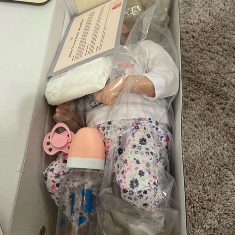 -Eyes Stay Closed -Brand New Doll Baby -Condition: New Never Used Comes With Pacifier, Bottle, And One Diaper. Baby Doll Stuff, Reborn Baby Dolls Accessories, Baby Doll Hair, Disney Room, Disney Room Decor, Real Baby Dolls, Baby Doll Toys, Disney Rooms, Baby Alive Dolls