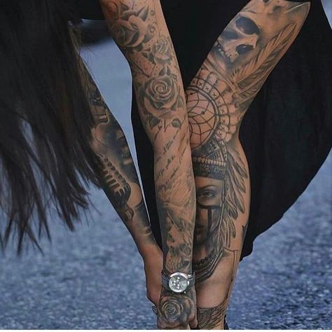 Tattoo Bras Homme, Wife Tattoo, Best Tattoo Ever, Waist Tattoos, Cool Arm Tattoos, Cool Tattoos For Guys, Arm Sleeve Tattoos, Back Tattoo Women, Badass Tattoos