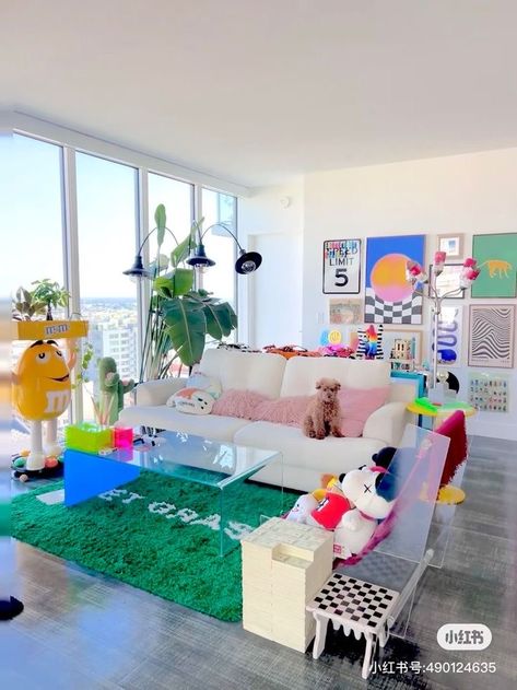 Quirky Room, House Room Design, Funky Living Room, Maximalist Room, Eclectic Room, Funky Room, Bold Living Room, Funky Living Rooms, Halloween Bedroom Decor