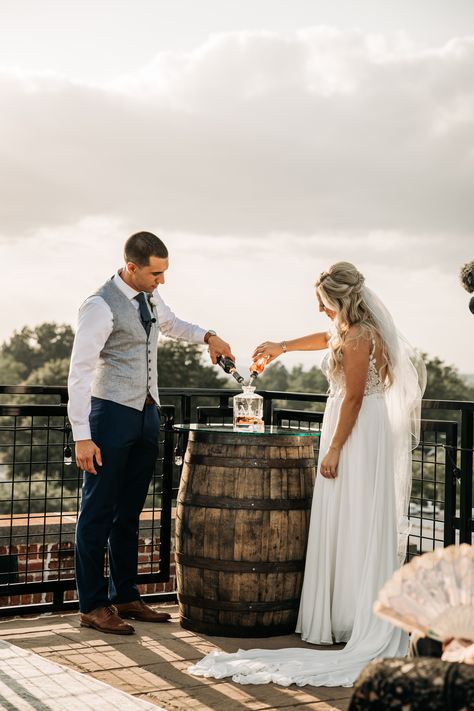 Whiskey Blending Ceremony, Whiskey Themed Wedding, Whiskey Unity Ceremony, Wedding Union Ceremony Ideas, Bourbon Wedding Theme, Whiskey Wedding Ideas, Whisky Wedding, Cullen Wedding, Bourbon Wedding