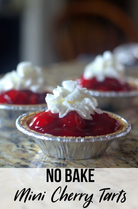 These No Bake Mini Cherry Tarts come together in less than five minutes. They include only three ingredients. Fantastic for Thanksgiving dessert. Cheesecakes No Bake, Cherry Tarts, Tart Cherries Recipes, Mini Cherry Cheesecakes, Mini Cherry Pies, Mini Pie Crust, Cherry Delight, Cheesecake Tarts, Canning Cherry Pie Filling