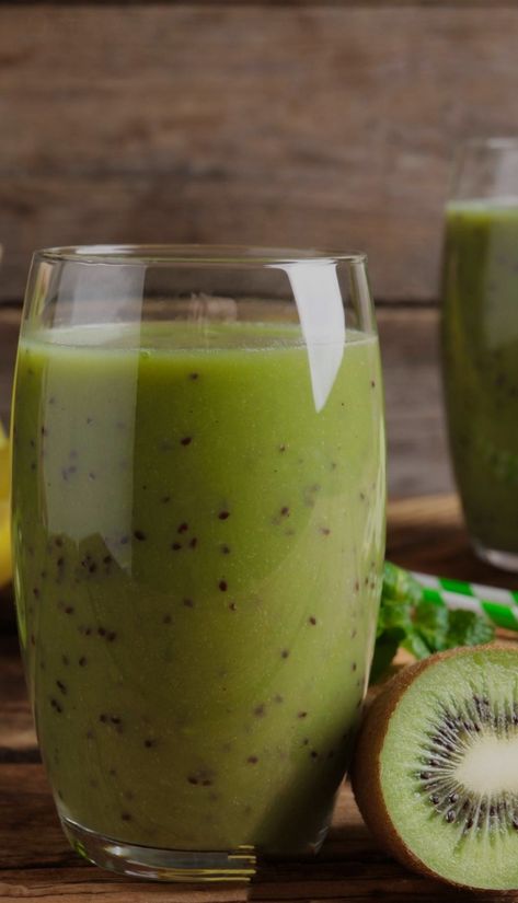 Kiwi Smoothie Recipes, Banana Yogurt, Plant Based Yogurt, Delicious Smoothies, Kiwi Smoothie, The Smoothie Diet, Healthy Choice, Kiwi Fruit, Vegan Smoothies