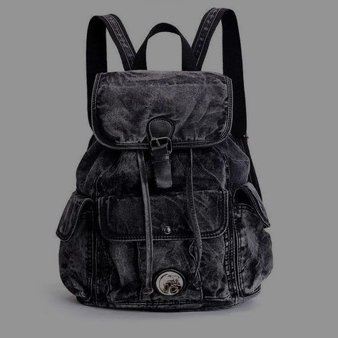 Apocalypse Bags, Backpacks Aesthetic Grunge, Grunge School Bag, Grunge Backpack, Hogwarts Backpack, Mochila Grunge, Hogwarts Outfits, Potato Sack, Stylish School Bags