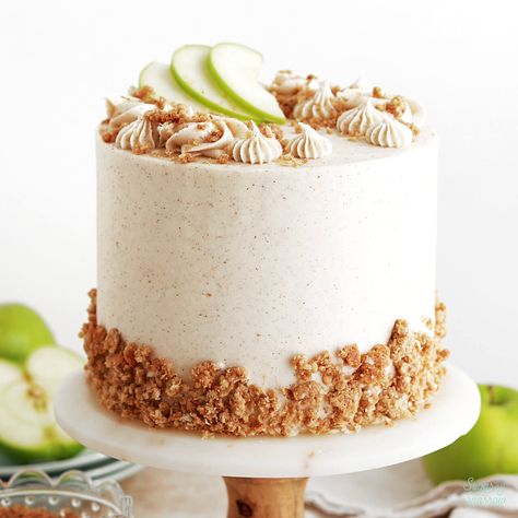 Apple Crisp Cake Caramel Apple Cake Recipe, Latte Cake, Smooth Buttercream, Ganache Drip, Apple Spice Cake, Caramel Apple Cake, Thanksgiving Cakes, Caramel Buttercream, Gingerbread Latte