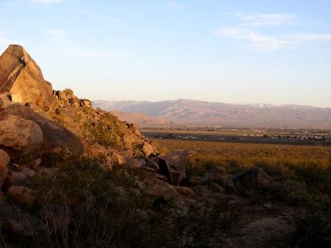 Apple Valley California on the beautiful 'high desert' Apple Valley California, Moving To Idaho, San Gabriel Mountains, Holiday Booking, Travel America, Desert Living, Inland Empire, Roy Rogers, Mojave Desert