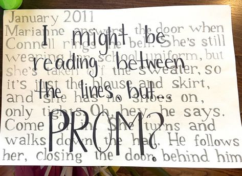 Book Prom Proposal, Book Homecoming Proposal, Book Promposal Ideas, Book Themed Promposal, Promposal Book Lover, Book Hoco Proposal, Book Promposal, 90's Prom, Prom Posals