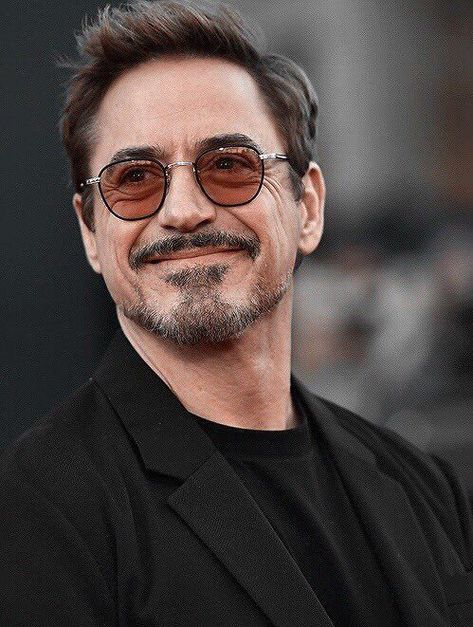 Robert Downey, Robert Downey Jr, Tony Stark, Iron Man, Black