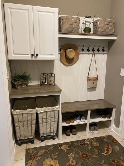 Diy Mudroom Ideas, Laundry Mudroom Combo, Mud Room Laundry Room Combo, Drop Zones, Small Mudroom Ideas, Mudroom Remodel, Mudroom Makeover, Laundry Room/mud Room, Mud Room Entry