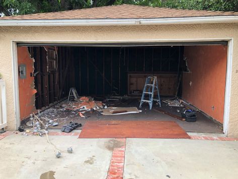 Before and After: 3 Inspiring Backyard Garage Conversions Old Garage Makeover, Spanish Tile Roof, Backyard Garage, Converted Garage, Old Garage, Drawing Table, Garage Conversion, Garage Makeover, Street House