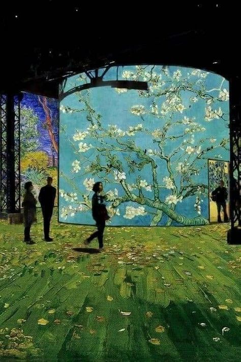 Can Gogh Exhibit, Interactive Project Ideas, Projection Art, Projection Design, متحف فني, Van Gogh Exhibition, Gallery Aesthetic, Art Lighting, Arte Van Gogh