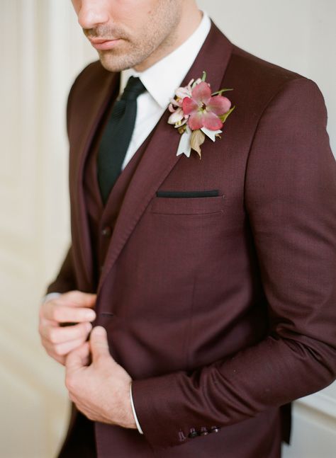 A Storybook Parisian Wedding Inspiration That's Fit for Fiction - http://www.stylemepretty.com/2016/08/08/a-storybook-parisian-wedding-inspiration/ Burgundy Suits, Joy Proctor, Grooms Suits, Grooms Suit, Terno Slim, Suit Groom, Parisian Wedding, Honey Wedding, Groom Wedding Attire