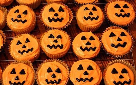 Veselý Halloween, Halloween Torte, Halloween Backen, Pasteles Halloween, Dessert Halloween, Bolo Halloween, Postres Halloween, Halloween Fest, Halloween Food Treats