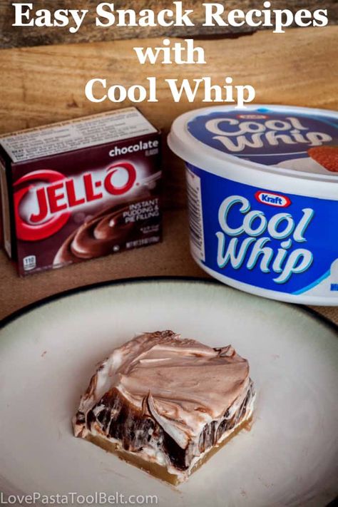 Easy Whip Cream Desserts, Cool Whip Snack Ideas, Pudding And Whipped Cream Desserts, Cool Whip With Pudding, Chocolate Pudding Cool Whip Dessert, Chocolate Cool Whip Dessert, Dessert Recipes With Cool Whip, Desserts Using Cool Whip, Cool Whip And Pudding Desserts