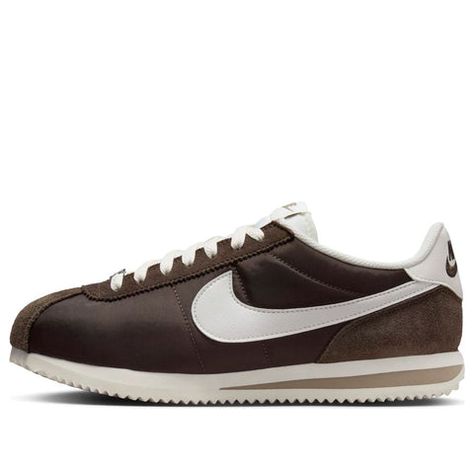 Nike Shoes and Apparel - KICKS CREW Brown Nike Cortez, Nike Shoes Aesthetic, Nike Cortez Outfit, Nike Cortez Shoes, Cortez Shoes, Dream Shoe, Digital Wardrobe, Sole Sisters, Sporty Shoes