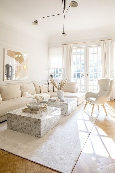 Beige And White Living Room, تصميم الطاولة, White Living Room Decor, Cream Interior, Interior Boho, Beige Living Rooms, Hiasan Bilik, Small Space Living Room, White Living