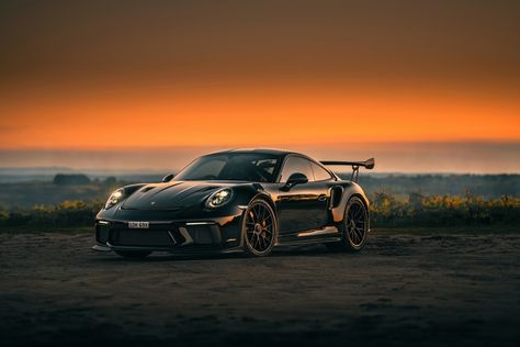 Wallpaper Pc 4k, Porsche Gt, Black Porsche, Ultra Hd 4k Wallpaper, 4k Wallpapers For Pc, Porsche Carrera Gt, Wallpapers Ipad, Sports Car Wallpaper, Car Backgrounds