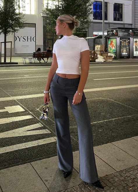 Skandinavian Fashion, Corporate Outfits, Heels Outfits, Elegante Casual, Mode Ootd, Elegantes Outfit, American Beauty, Mode Inspo, Mode Streetwear