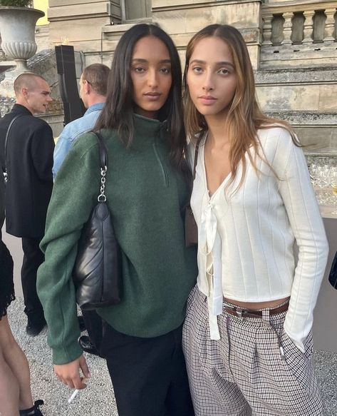 cosmicbunny on X: "https://t.co/vGh2nVBbMg" / X Yasmin Wijnaldum Face, Yasmeen Wijnaldum, Yasmine Wijnaldum, Yasmin Wijnaldum Street Style, Mona Tougaard, Yasmin Wijnaldum, Caloric Deficit, Camila Morrone, Pink Tumblr Aesthetic