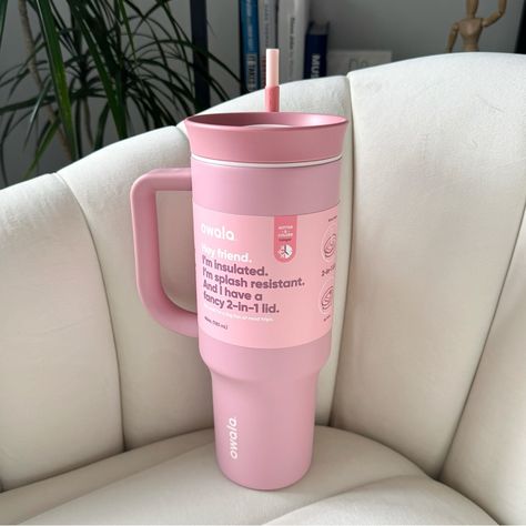 Owala X Whole Foods Rosy Dreams Pink 40 Oz Tumbler Water Bottle Limited Edition *Sold Out Brand New Trendy Water Bottles, Pink Water Bottle, Modern Kitchen Accessories, Cafe Cup, Cute Water Bottles, Pink Bottle, Hand Painted Mugs, 40 Oz Tumbler, Vacuum Bottle