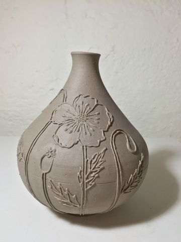 slip trailed pottery images - Google Search | Clay and Crafting ... Pottery Images, Pottery Slip, Pottery Lessons, Colorful Pottery, Ceramic Texture, Flowers Painted, Garden Pottery, Pottery Tools, Pottery Techniques