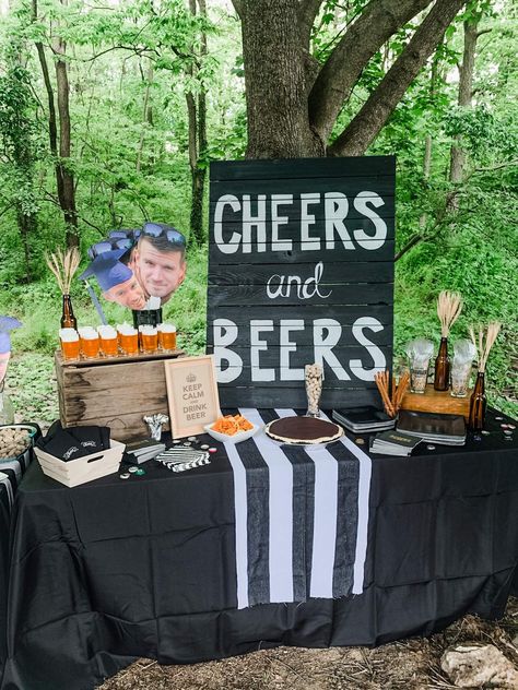 Cheers and Beers College Graduation Party Mens Graduation Party, End Of School Party Ideas, End Of School Party, School Party Ideas, Surprise 30th Birthday, College Graduation Party, Adult Party Themes, Backyard Birthday, College Graduation Parties