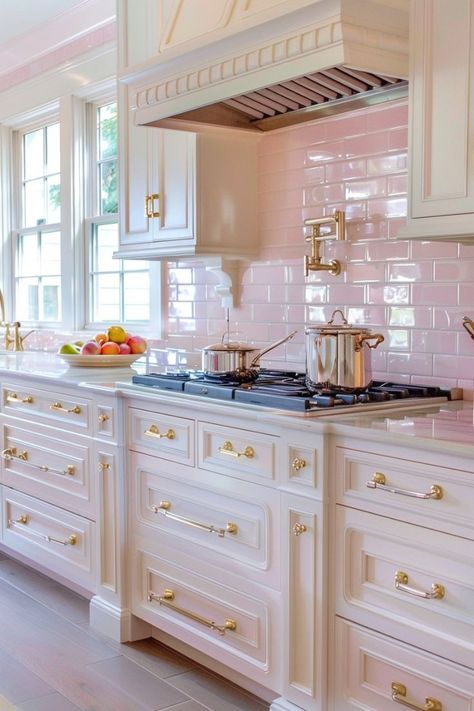 Pink Houses Interior, White And Pink Kitchen, Pink And Gold Kitchen, Pink Countertops, Cute Kitchens, Light Pink Kitchen, Pink And White Kitchen, Pink Hamptons, Girly Kitchen Decor