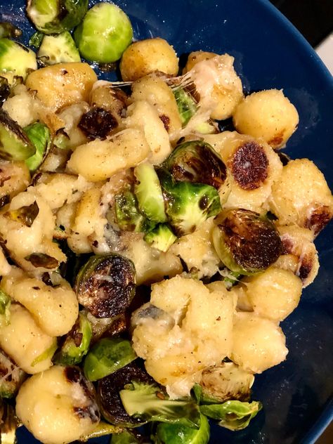 Crispy Gnocchi with Brussels Sprouts — Jenny Nicole Browned Butter Sauce, Crispy Gnocchi, Pumpkin Gnocchi, Brown Butter Sauce, Meatless Dinner, Browned Butter, Grain Foods, Roasted Brussel Sprouts, Butter Sauce