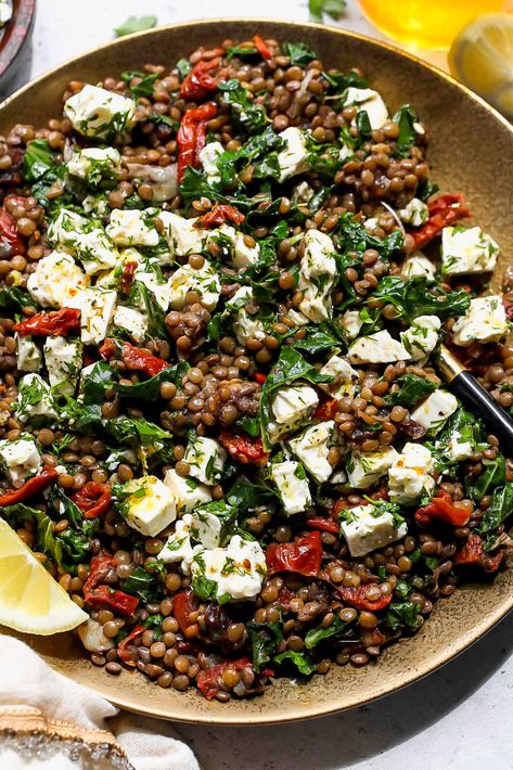 Saudi Recipes, Marinated Feta, Dishing Out Health, Salad With Feta, Lentil Salad, Lentil Recipes, Sun Dried Tomatoes, Vegan Salad, Dried Tomatoes