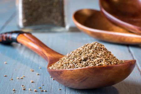 What is Celery Seed and How Is It Used? Types Of Spices, Celery Plant, Celery Recipes, Homemade Ketchup, Pickling Spice, Uric Acid, Boston University, Healthy Blood Pressure, Celery Seed